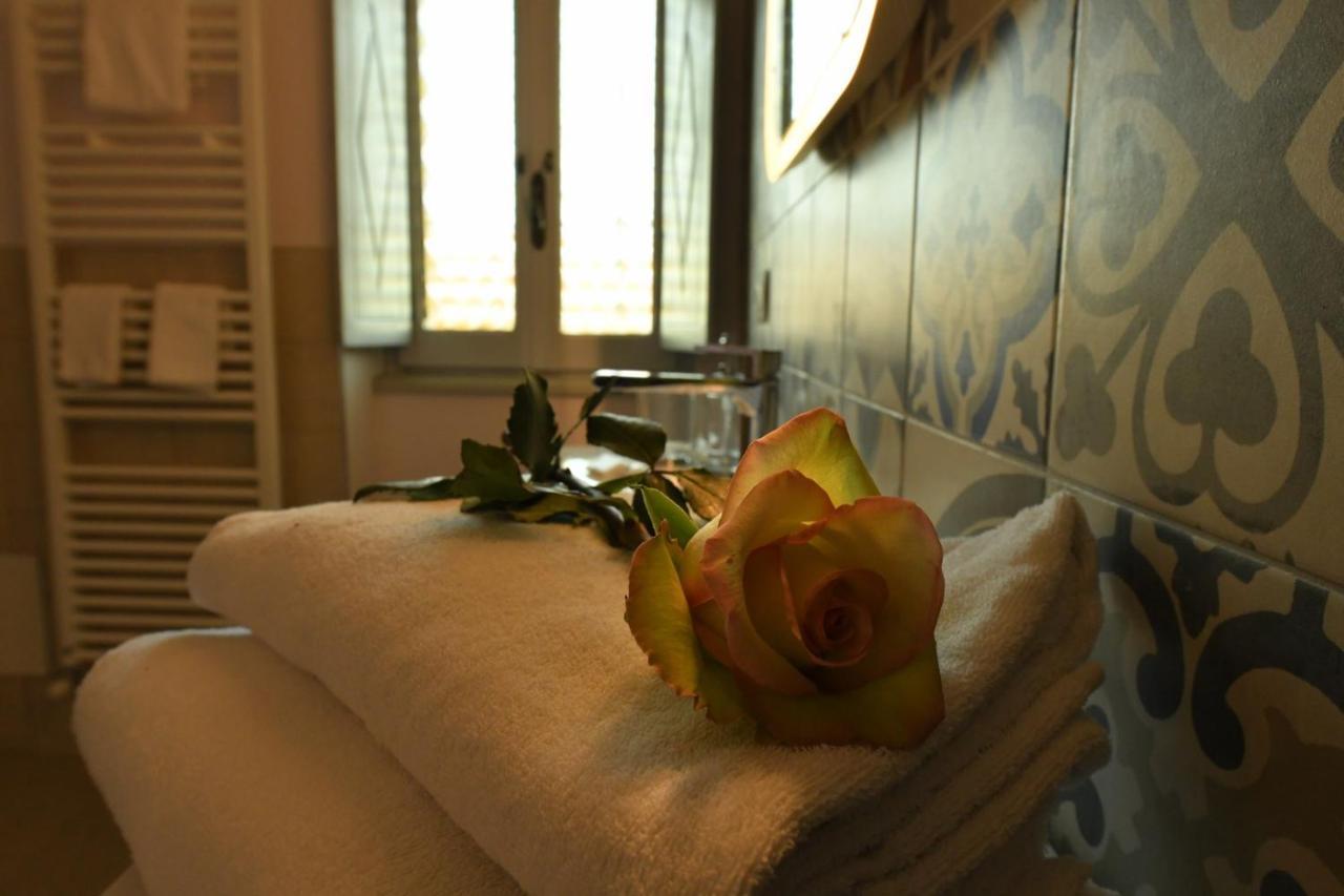 Antica Villa Cuneo- Guest House - "B&B E Non Un Hotel A Cuneo" Dış mekan fotoğraf