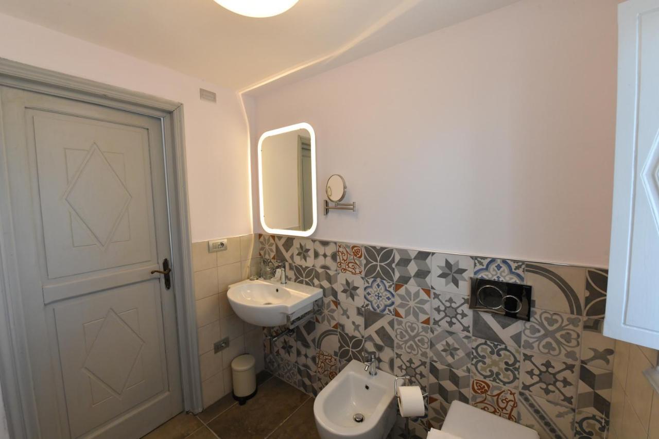 Antica Villa Cuneo- Guest House - "B&B E Non Un Hotel A Cuneo" Dış mekan fotoğraf